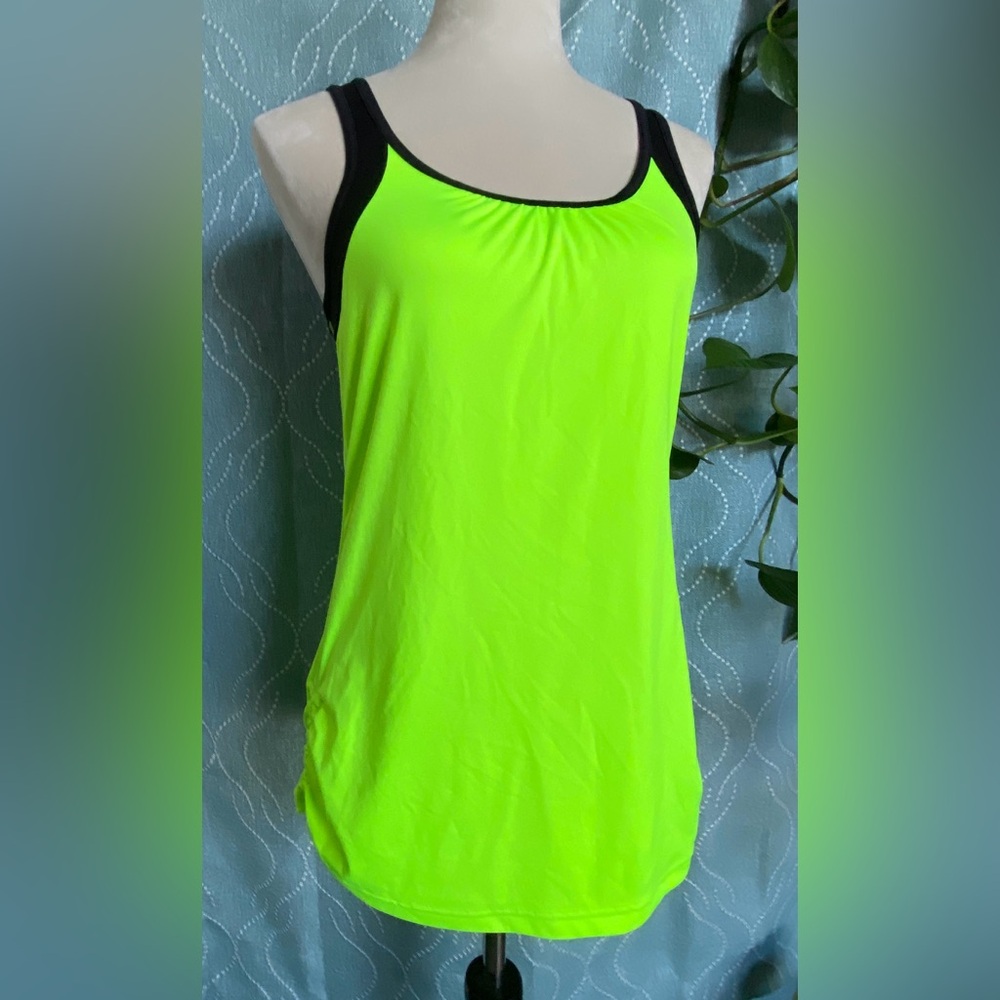Xersion Neon Lime Green & Black Sports Sleeveless Tank